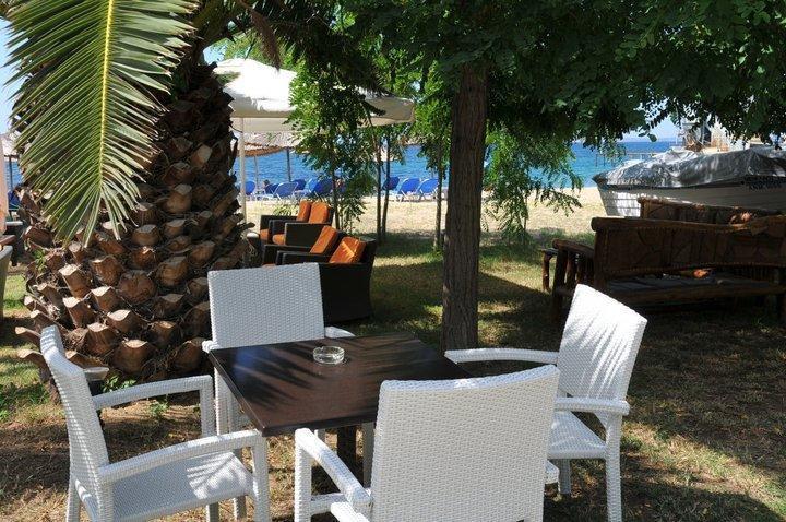 Готель Possidona Beach Геракіні Екстер'єр фото